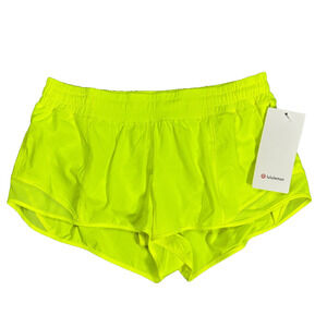 New Lululemon Size 12 Hotty Hot Low Rise LR Lined Short 2.5" HIYE Yellow